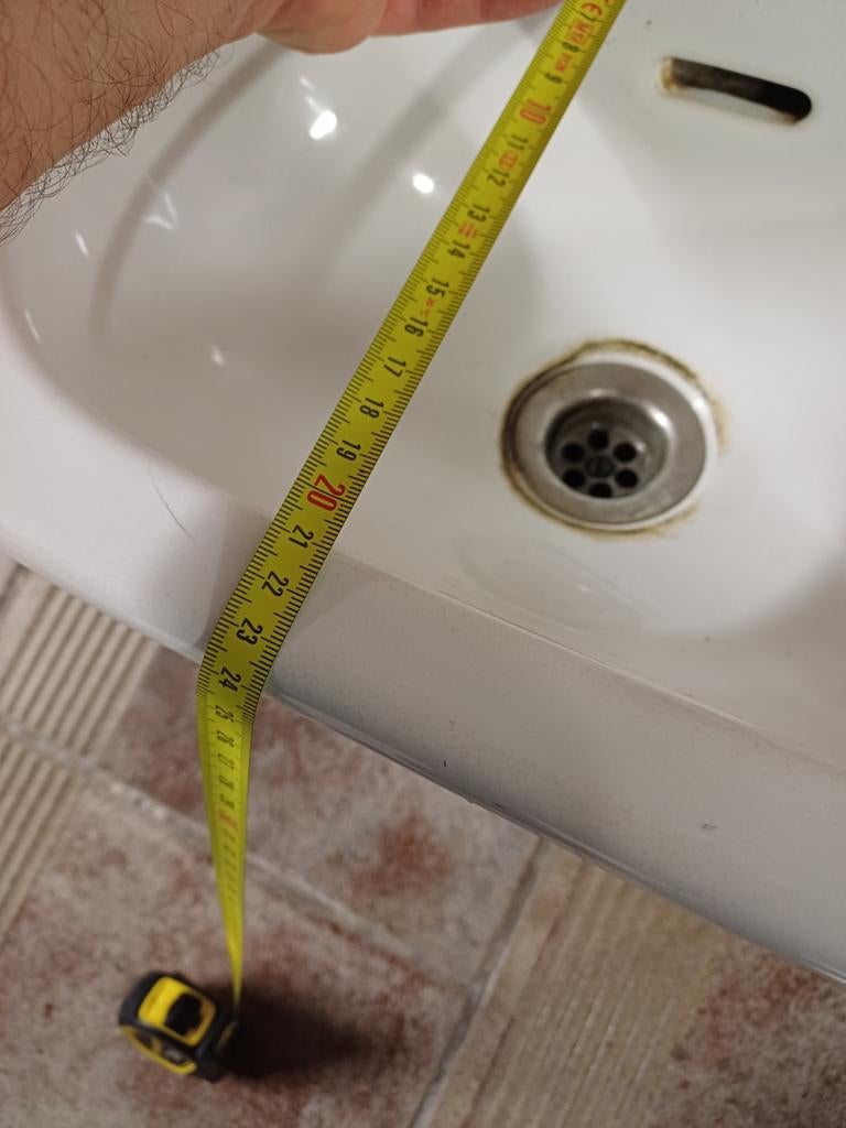 Lavabo met kraantje koud water., Doe-het-zelf en Bouw, Ophalen, Gebruikt, Steen, Toilet