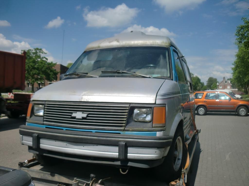 sloop onderdelen chevrolet astro van 1993 4x4 4L60E, Ophalen of Verzenden, Gebruikt, Overige automerken