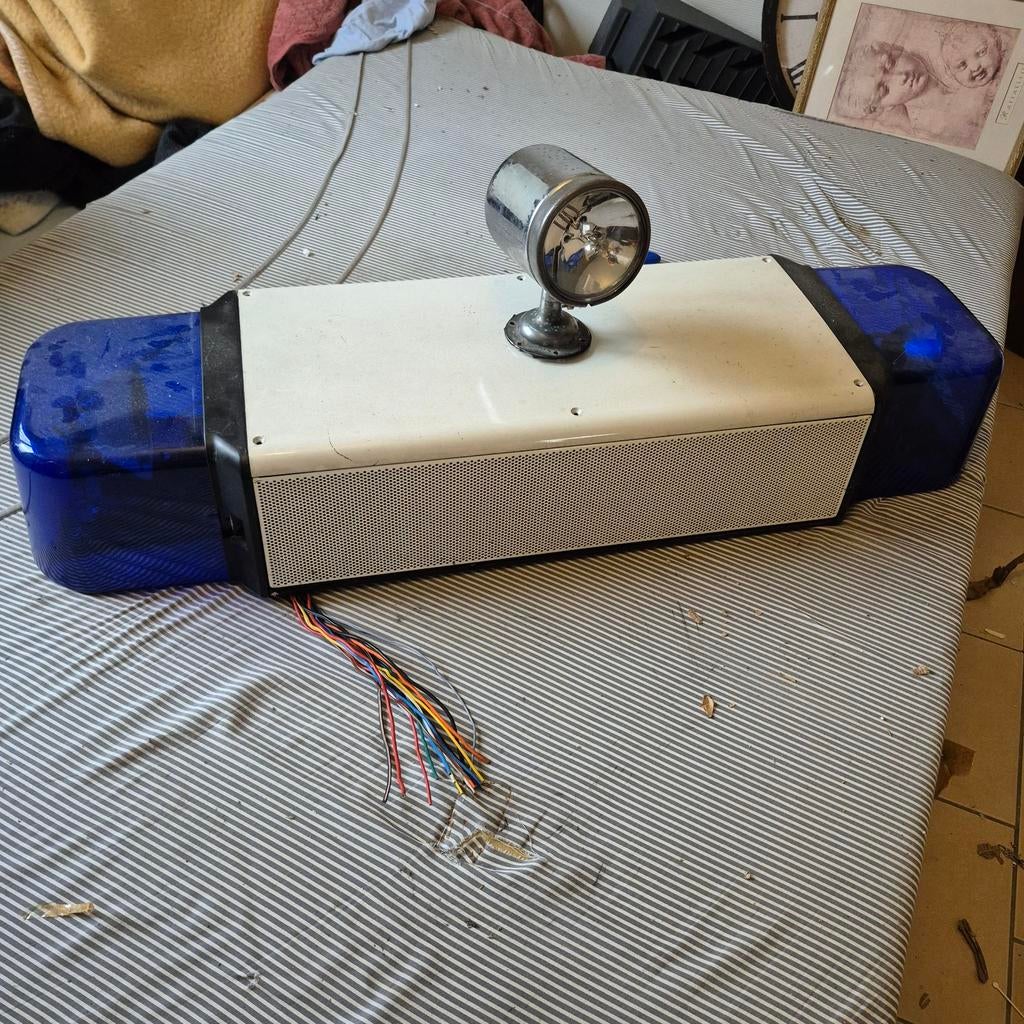 Rampe rtk4 avec lampe chercheuse rijkswacht gendarmerie, Enlèvement, Gendarmerie