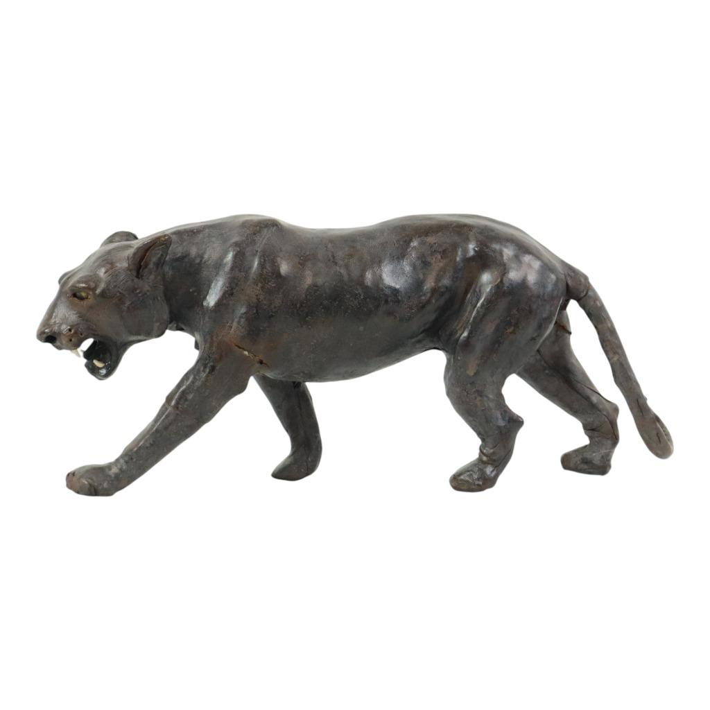 Mid Century Lederen Panter Beeld Liberty of London 43cm, Enlèvement ou Envoi, Utilisé, Animal