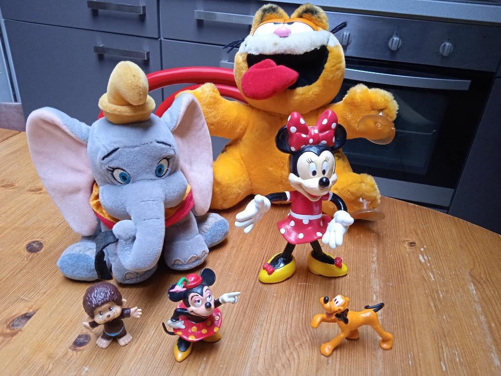 Peluches et figurines - Disney etc. - Lot de 6, Enlèvement, Autres personnages, Comme neuf, Statue ou Figurine