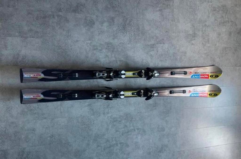 Ski’s salomon Equipe 10 SC L170, Sport en Fitness, Ophalen, Zo goed als nieuw, Ski, Salomon