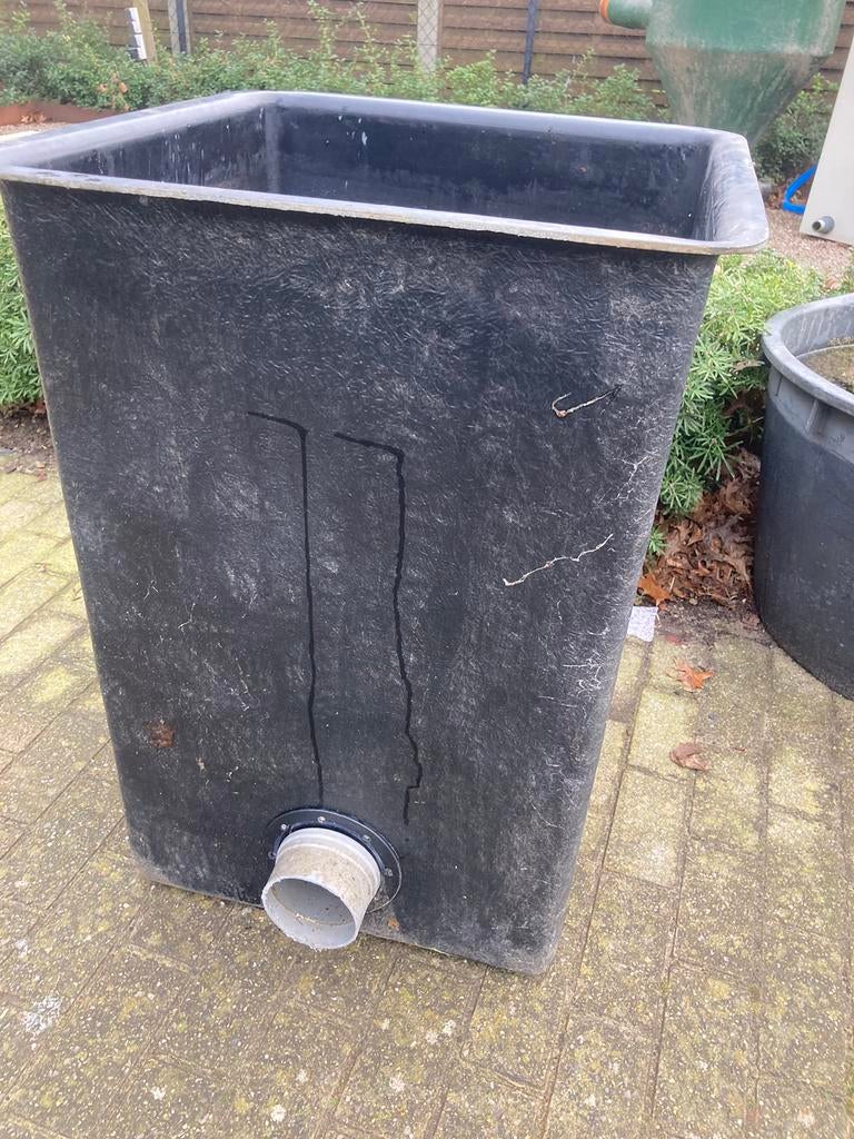 Polyester pompput 63x63x90H, Tuin en Terras, Vijver-toebehoren, Ophalen, Zo goed als nieuw