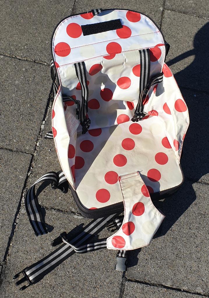 Stoel en zitverhoger baby, Kinderen en Baby's, Kinderstoelen, Ophalen of Verzenden, Gebruikt, Meegroeistoel, Gordel(s)