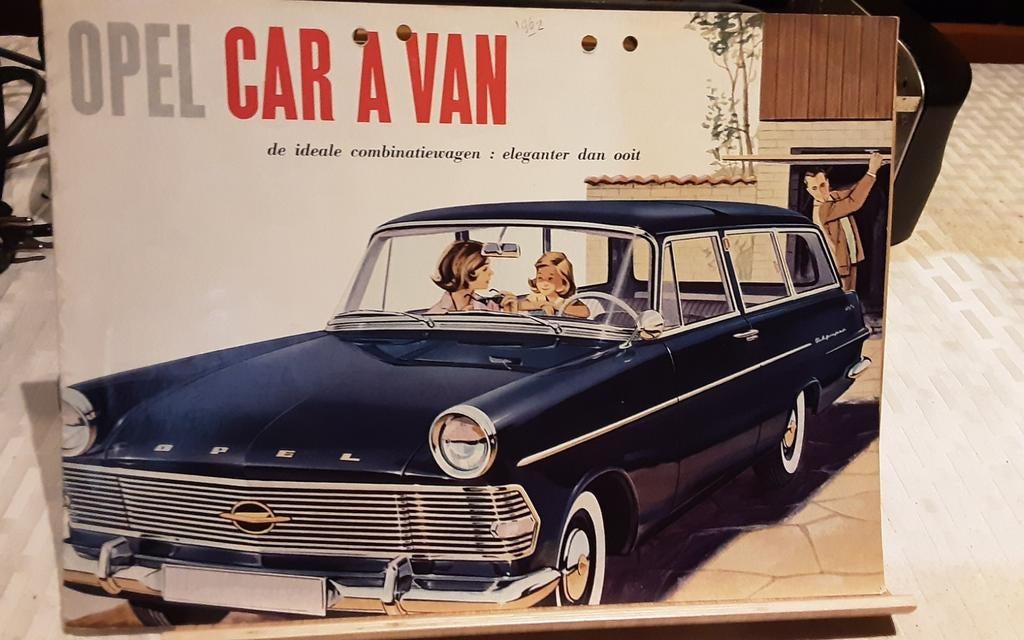 Opel caravan brochure, Boeken, Auto's | Folders en Tijdschriften, Ophalen of Verzenden, Zo goed als nieuw, Opel