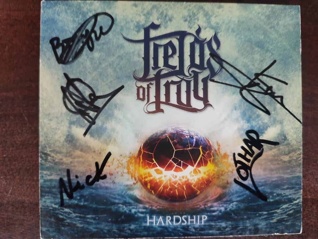 CD : FIELDS OF TROY - HARDSHIP  gesigneerd ! met bonustrack, Ophalen of Verzenden, Zo goed als nieuw