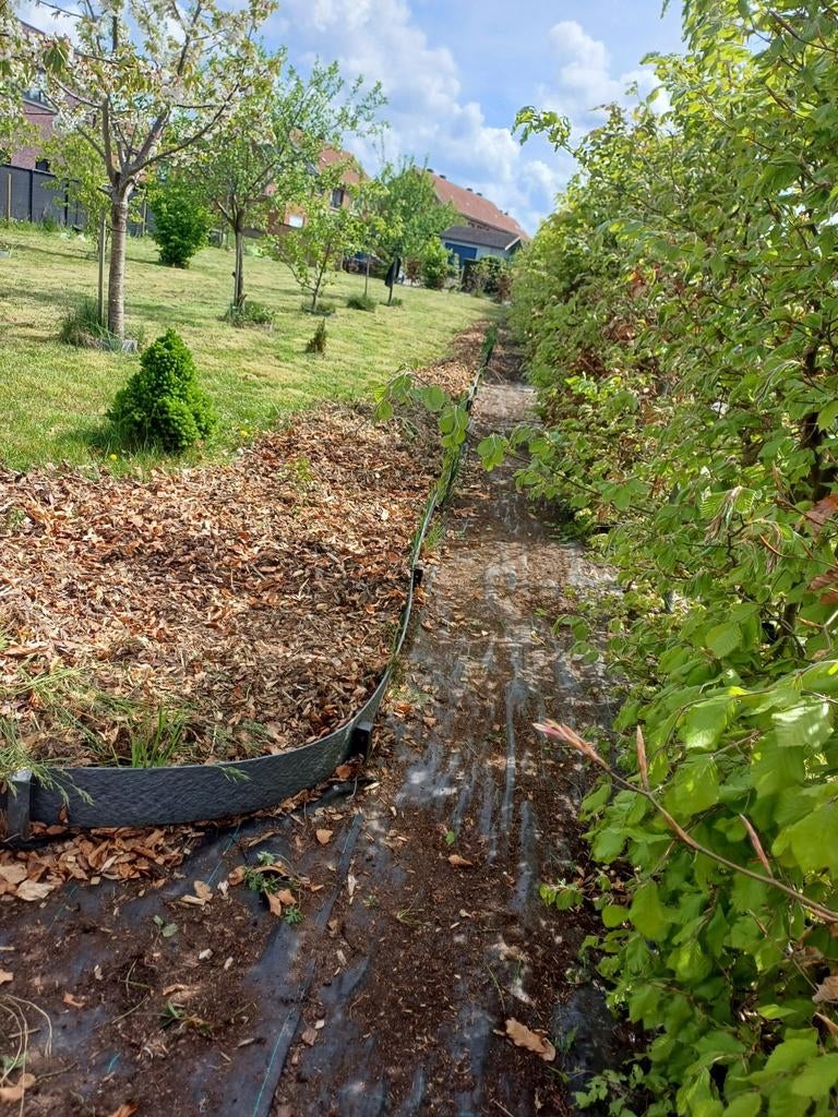 A votre service de jardinage, Enlèvement ou Envoi