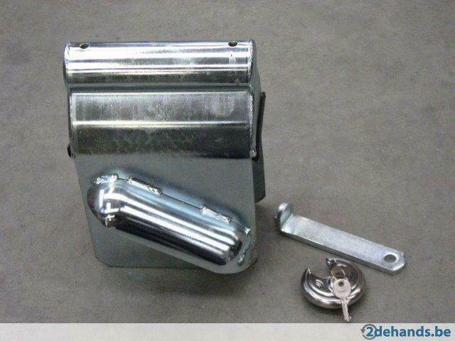 Antiediefstalkoppelingsslot voor aanhangwagens (9300, Aalst), Ophalen, Nieuw