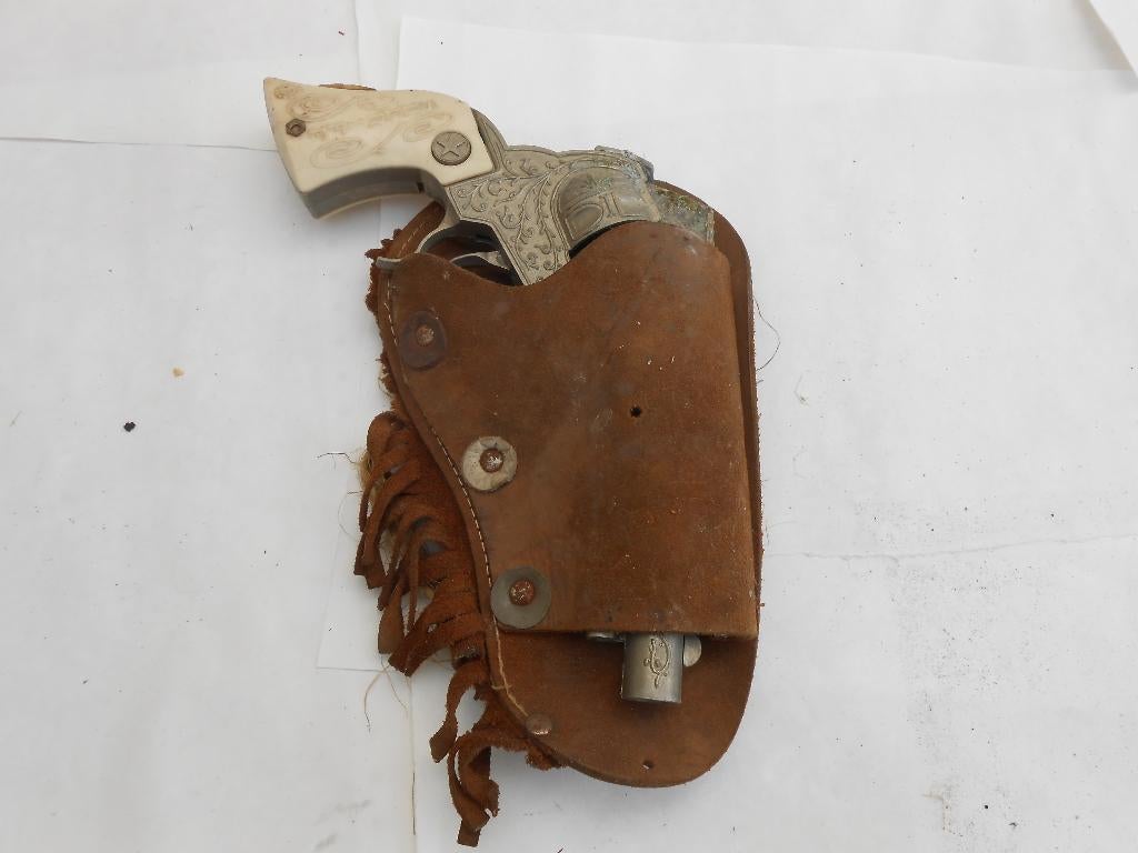 Jouet: révolver de cowboy, Ophalen of Verzenden, Minder dan 10 stukjes, Gebruikt, 2 tot 4 jaar