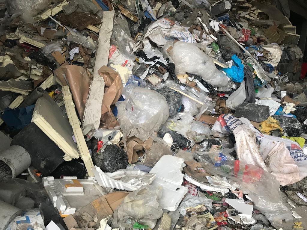 venez vider vos terres et déchets chez nous !!!, Ophalen of Verzenden