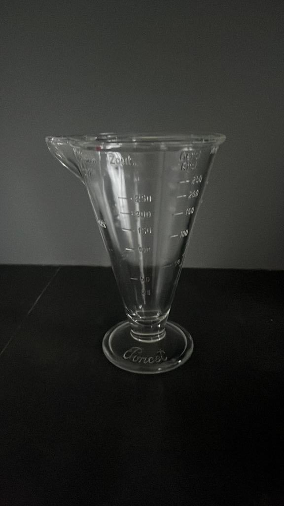 Antieke Poncet maatbeker in persglas, Antiek en Kunst, Ophalen of Verzenden