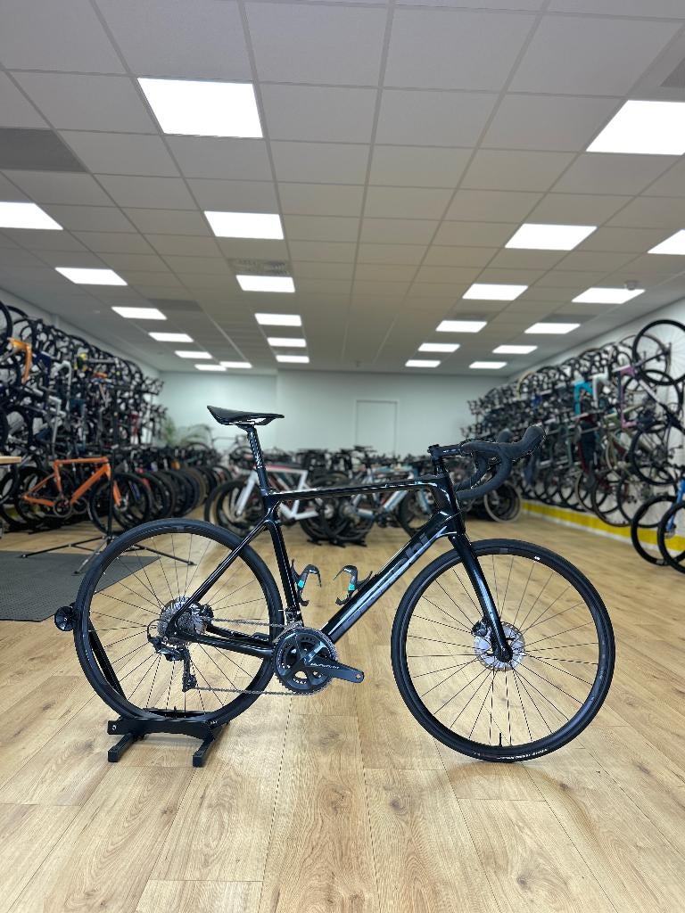 Bianchi Infinito XE Carbon Racefiets, Enlèvement ou Envoi, Comme neuf