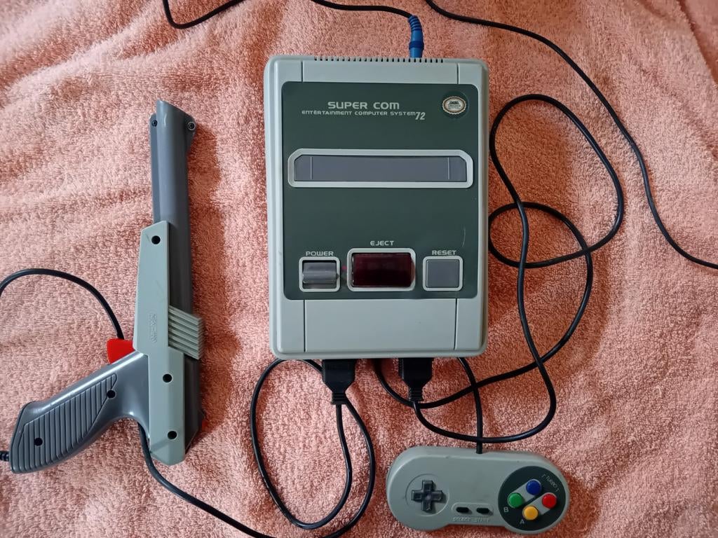 Super Game Com 72-console, Ophalen of Verzenden, Gebruikt, Met 1 controller