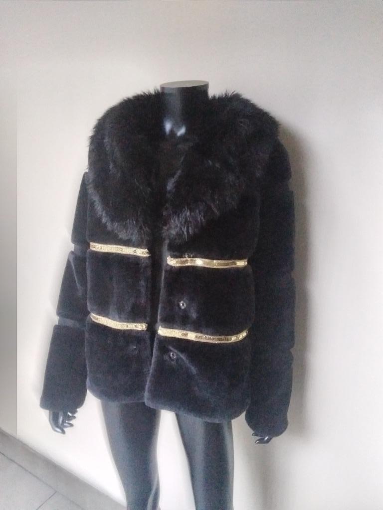 Veste Fluffie pour femme, Vêtements | Femmes, Vestes | Hiver, Porté, Taille 38/40 (M), Noir, Envoi