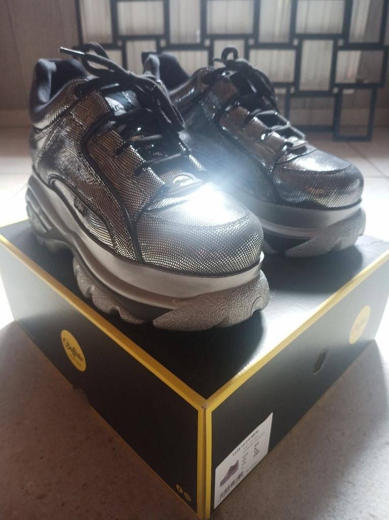 Chaussures buffalo, Enlèvement, Neuf
