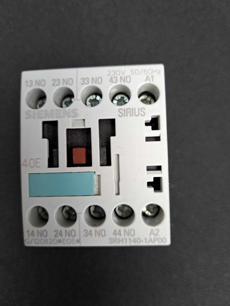 Contactor stuurrelais 220 v, Enlèvement, Neuf
