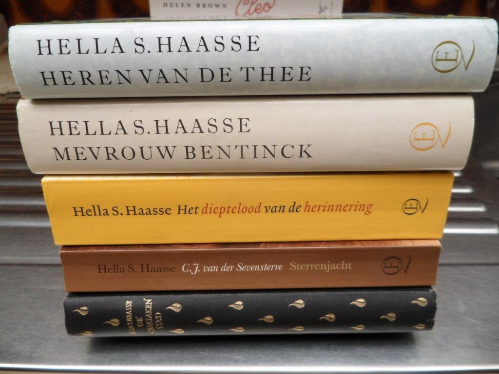 keuze 5 boeken Hella Haasse, Verzenden, Zo goed als nieuw