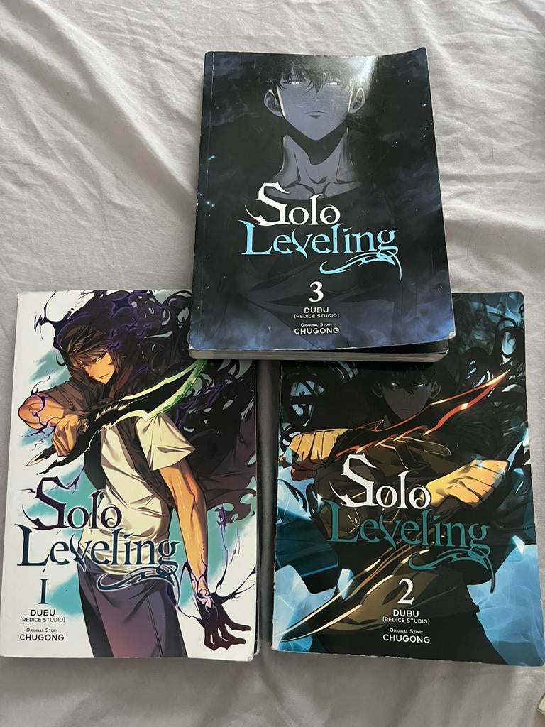 Solo Leveling – Delen 1, 2 & 3, Meerdere comics, Ophalen, Zo goed als nieuw, Japan (Manga)