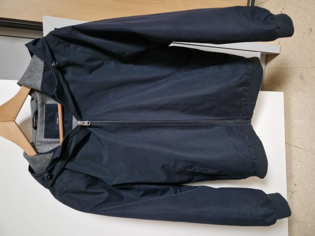Tussenseizoensjas met kap, donkerblauw, maat small, Kleding | Heren, Jassen | Zomer, Andere, Blauw, Ophalen of Verzenden, Gedragen