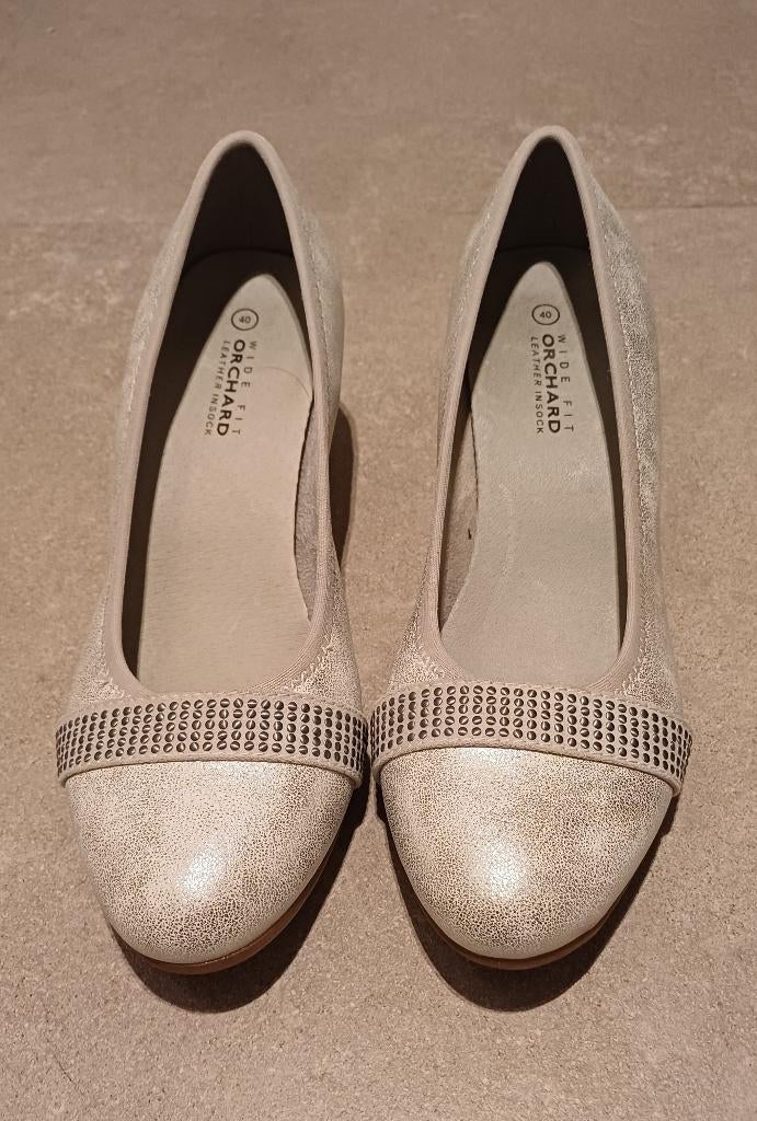 zilveren pumps orchard maat 40, Pumps, Overige kleuren, Ophalen of Verzenden, Zo goed als nieuw