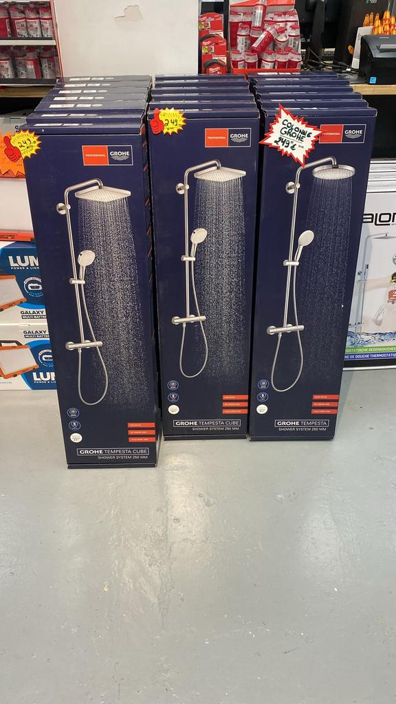✅ Colonne de douche thermostatique GROHE TEMPESTA 250, Ophalen, Nieuw