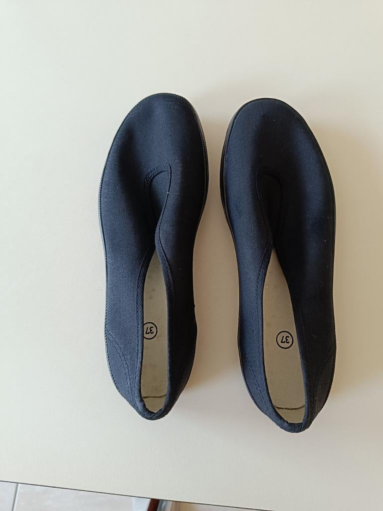 Pantoufles Gymnastique pointure 37, Ophalen of Verzenden, Nieuw