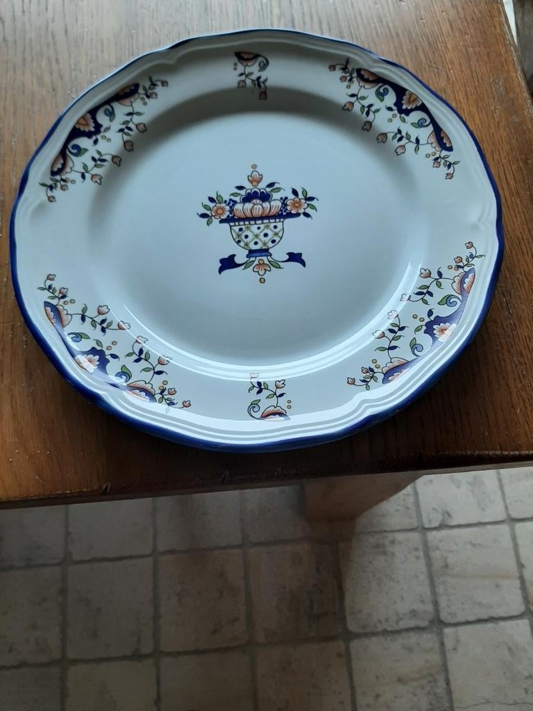 1 assiette de Quadrifoglio, Enlèvement