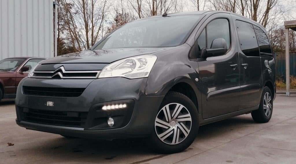 Citroen Berlingo 1.2 PureTech M Live S, Autos, Achat, Euro 6, 5 portes, Berlingo