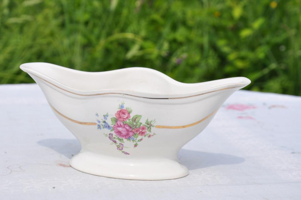 sauciere faience  saint amand, Enlèvement ou Envoi