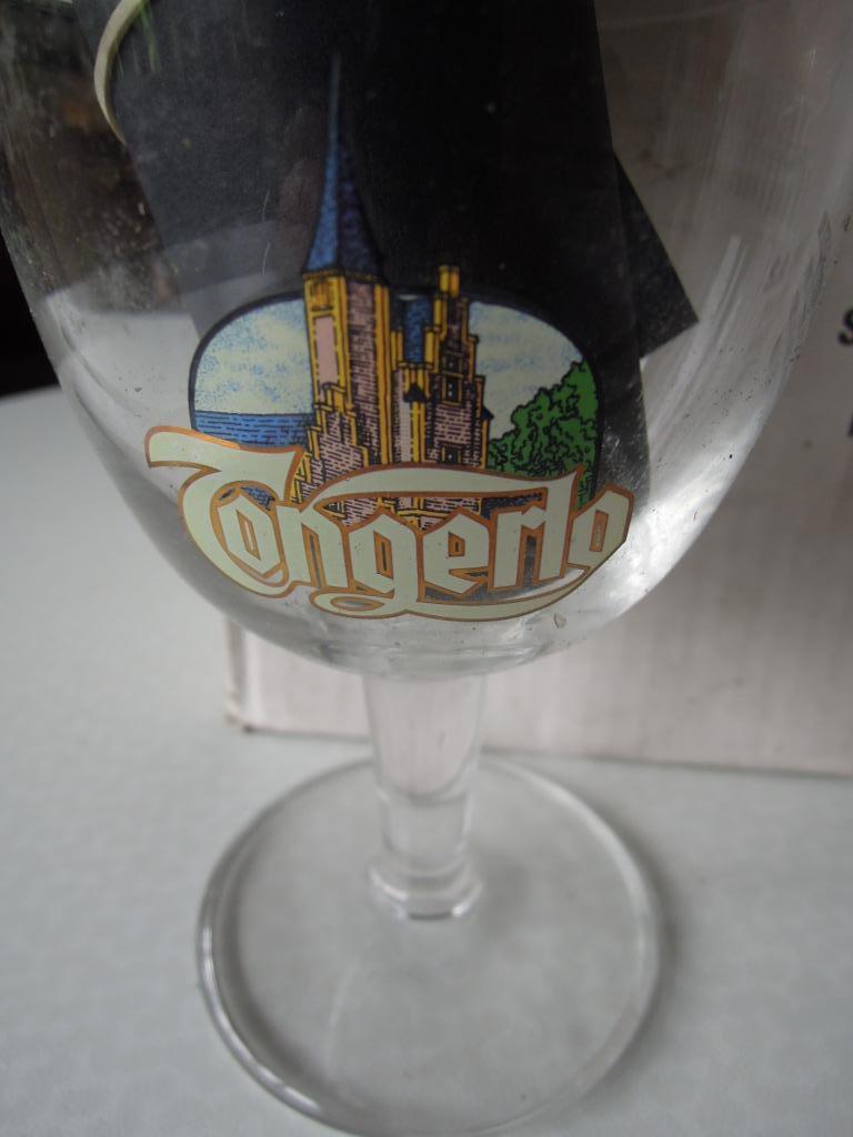 bierglas glas op voet Tongerlo inhoud 33cl aantal 9, Ophalen of Verzenden, Zo goed als nieuw, Glas of Glazen