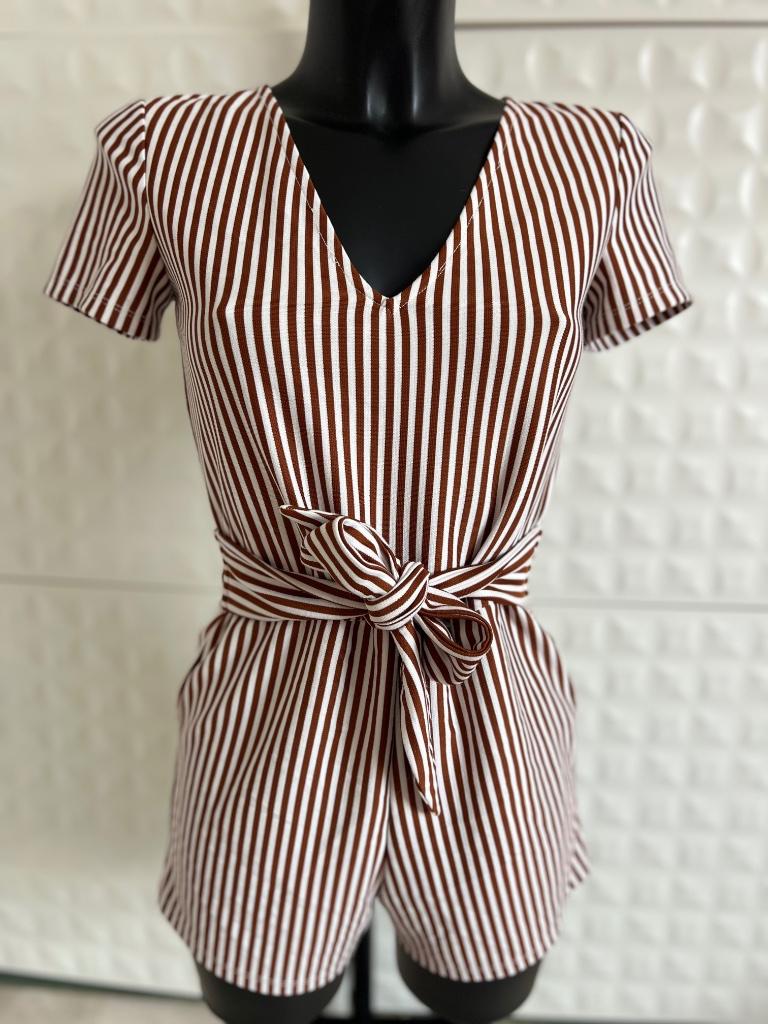 Combinaison short Zara pour femme : Taille S, Enlèvement, Comme neuf