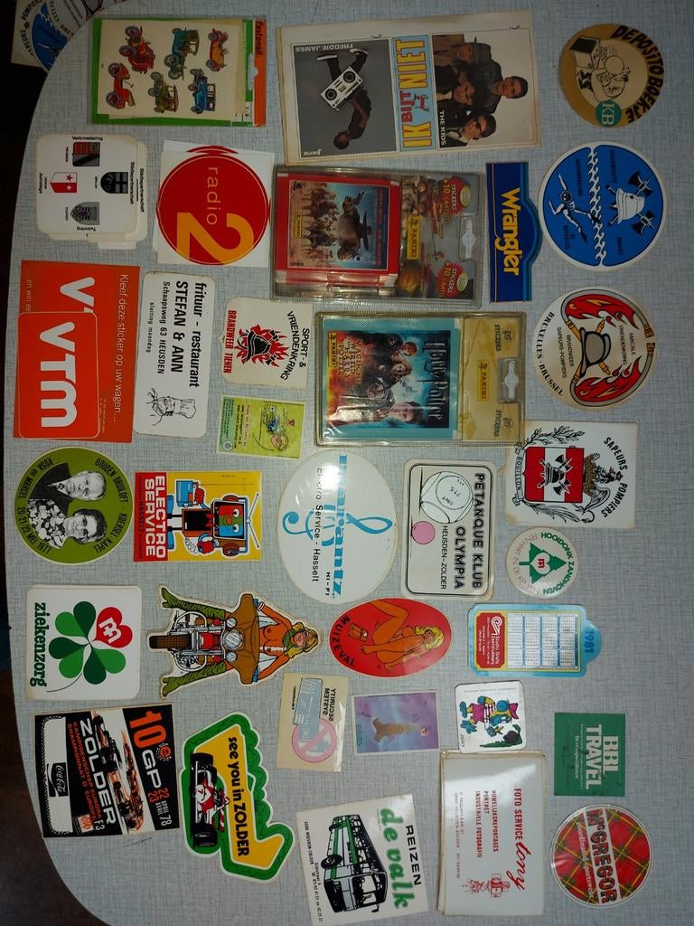 Lot met vintage stickers, Ophalen of Verzenden, Zo goed als nieuw, Meerdere stickers