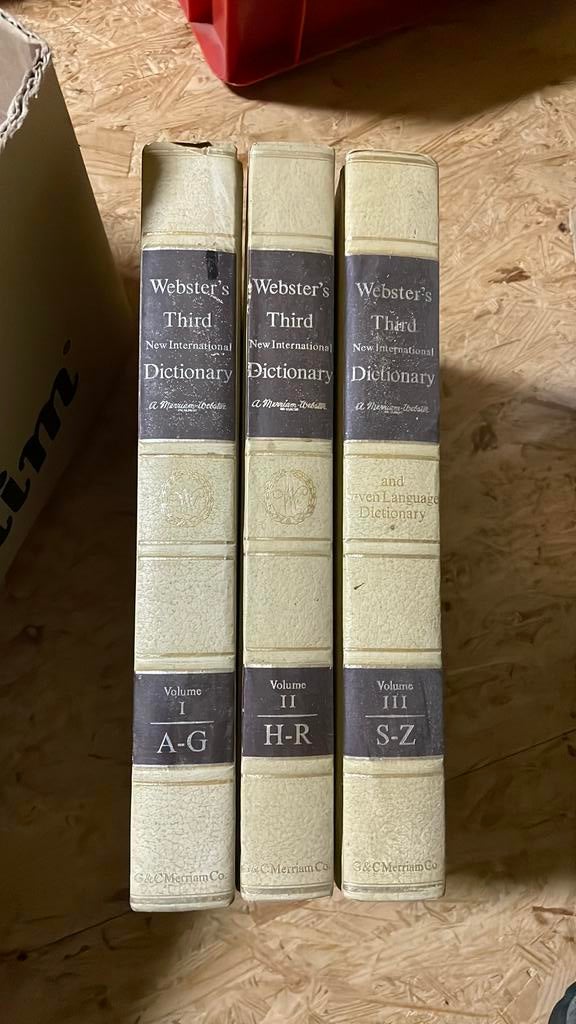 Websters thirt new international dictionary, Livres, Encyclopédies, Série complète, Comme neuf, Enlèvement, Autres sujets/thèmes