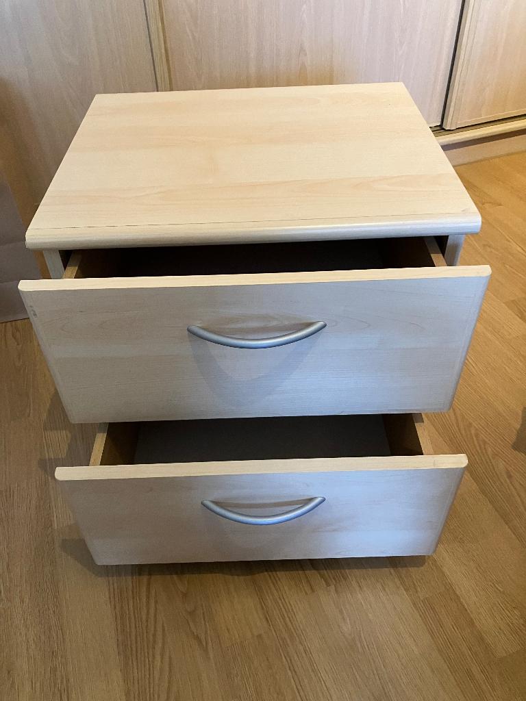 Twee identieke tienerslaapkamers - uitstekende staat, Huis en Inrichting, Ophalen, Zo goed als nieuw, Eenpersoons, Modern