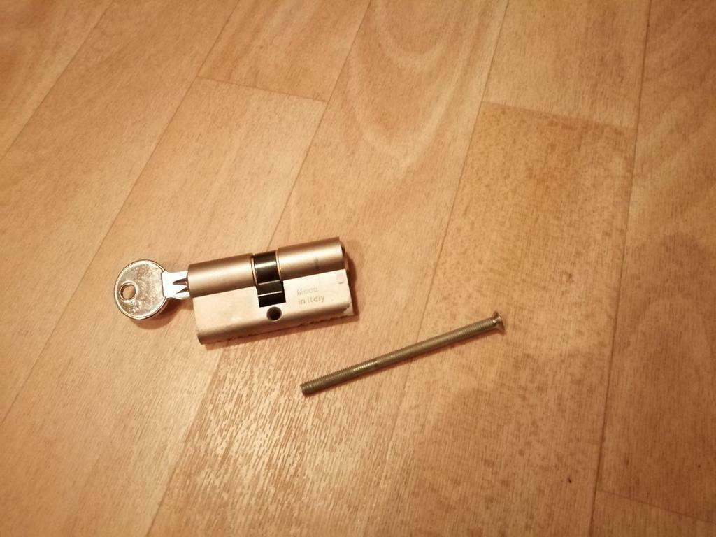 Deurcylinder/slot, Ophalen, Zo goed als nieuw, Slot
