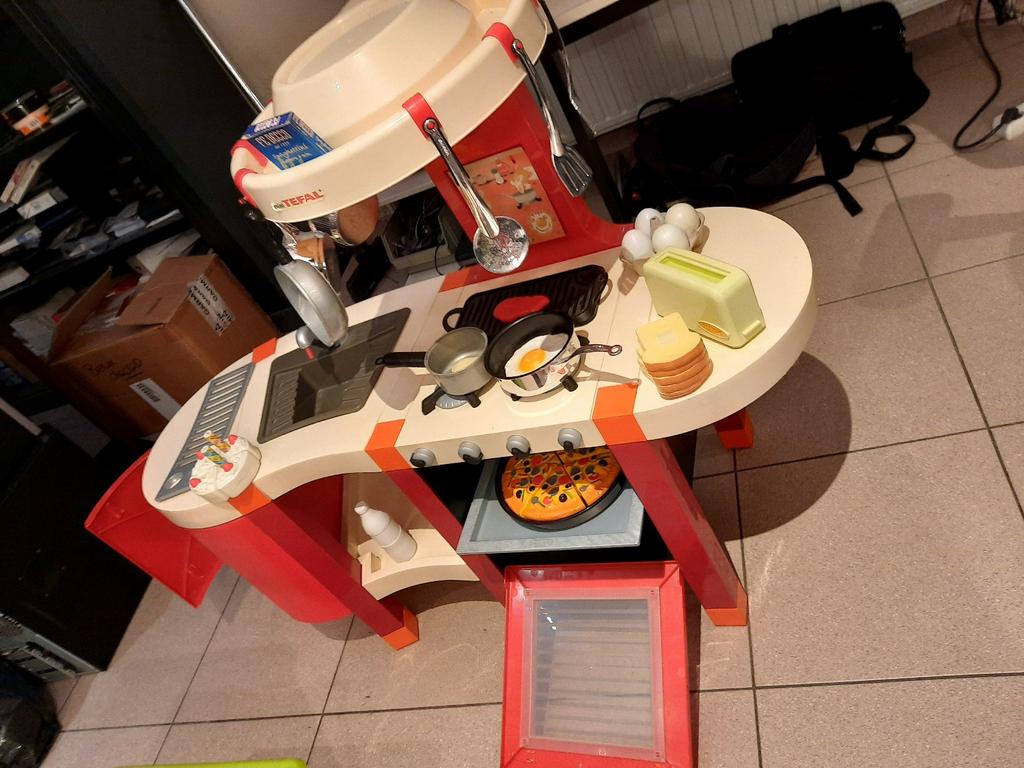 Set de table de jeux - cuisinette pour enfant, Enlèvement, Utilisé