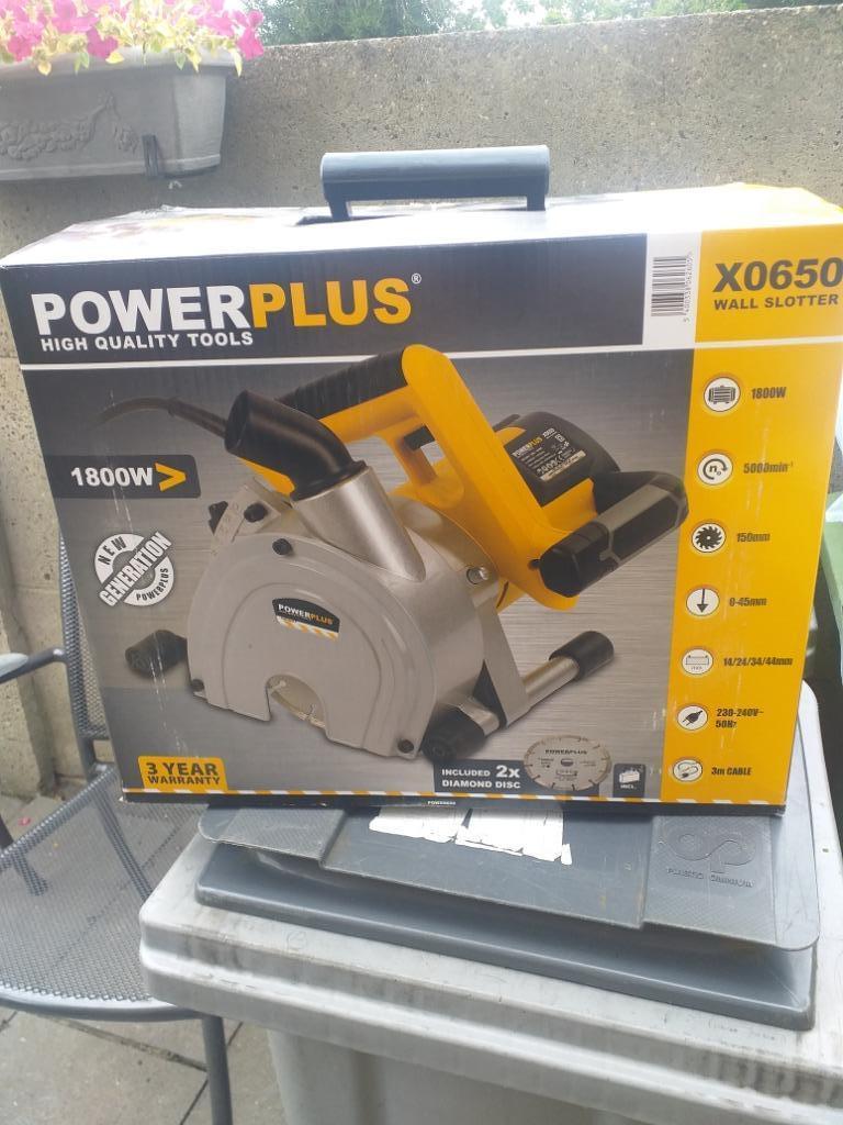 Muurfrees POWER PLUS X0650, Ophalen, Zo goed als nieuw, 1000 watt of meer, Rechte handslijpmachine