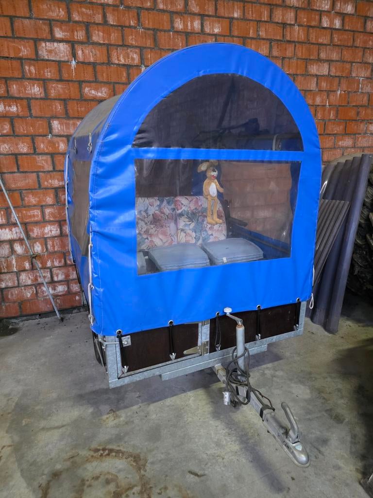 Aanhangwagen met 3 zitplaatsen, Ophalen
