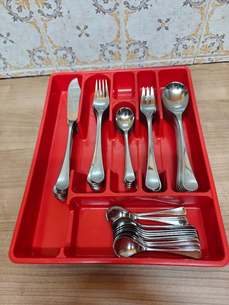 bestek 12p, Huis en Inrichting, Keuken | Bestek, Ophalen, Zo goed als nieuw, Bestekset