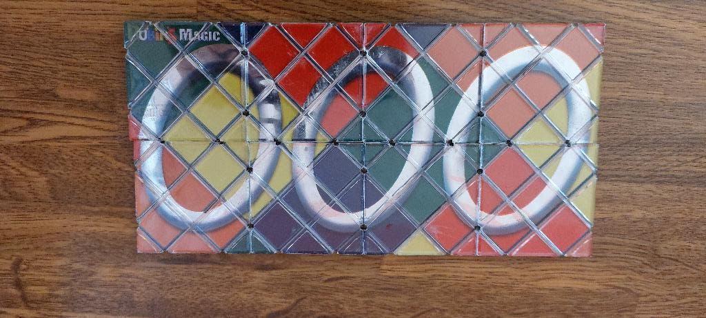 Rubik's Magic puzzle, Ophalen of Verzenden, Gebruikt