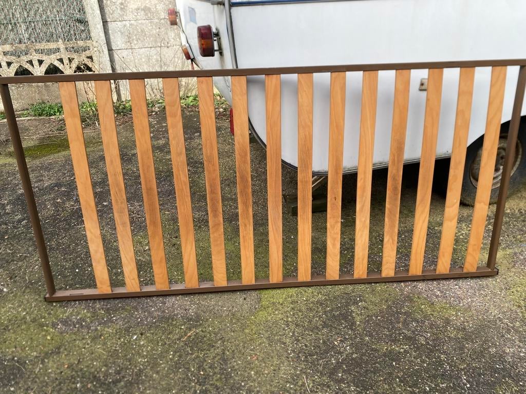 Lattenbodem en matras, Enlèvement, Utilisé