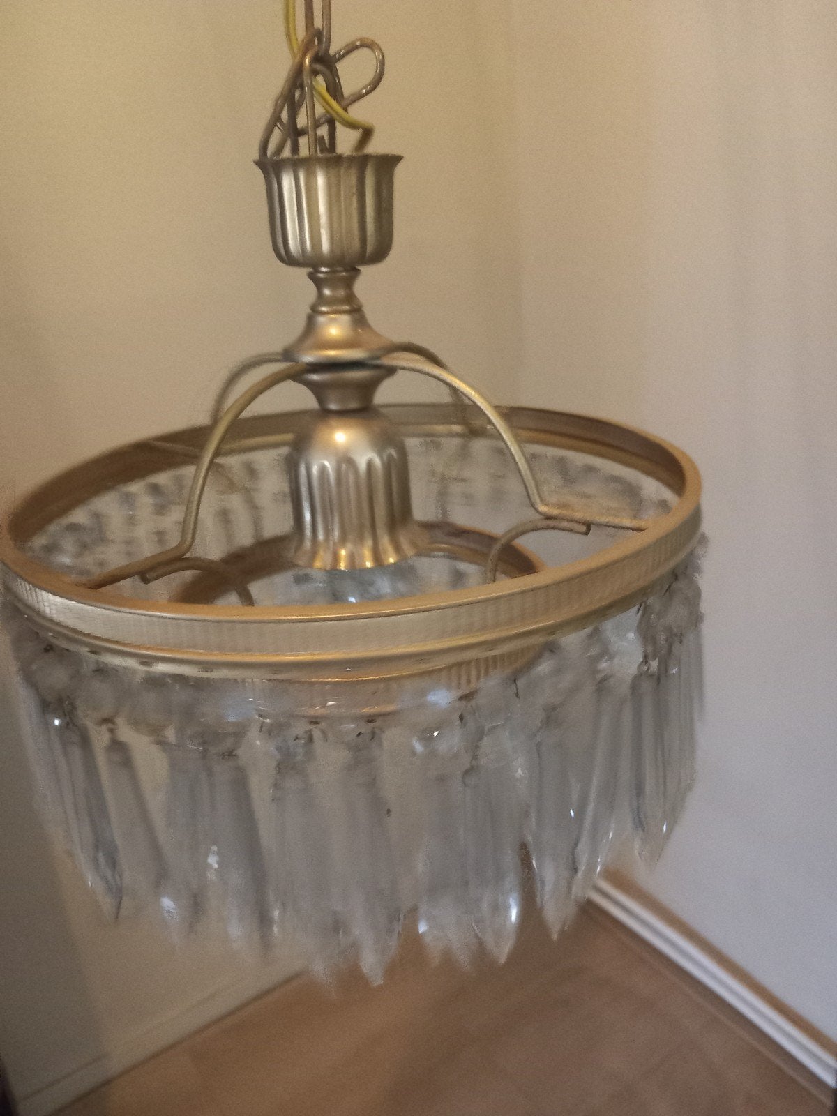 Retro luster weg wegens verhuis, Ophalen