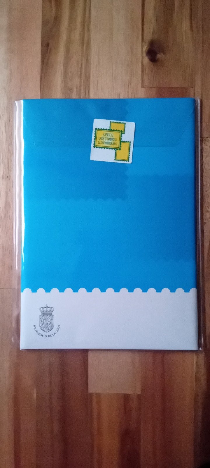 annuaire des timbres du Luxembourg 2014, Enlèvement