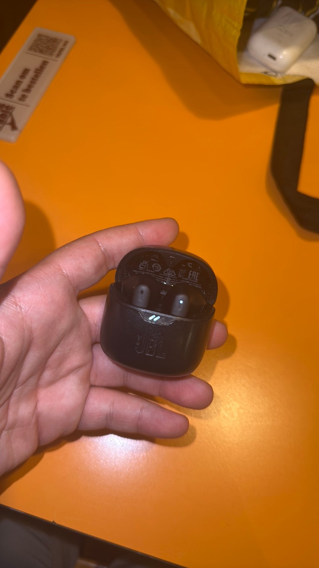 Jbl tune beam oordopjes, Audio, Tv en Foto, Hoofdtelefoons, Ophalen, JBL, Bluetooth, Zo goed als nieuw