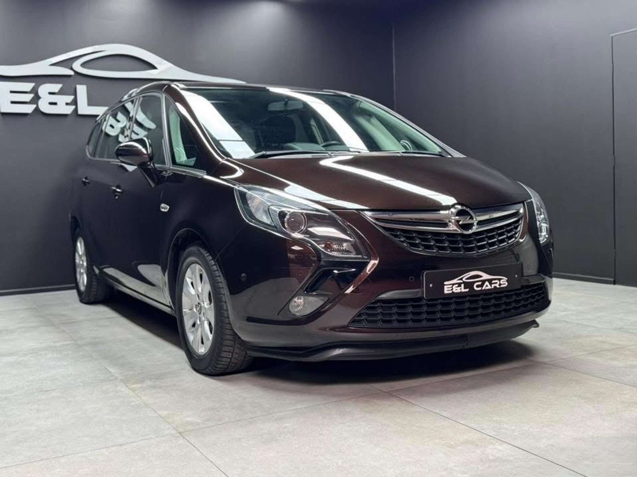 Opel Zafira Tourer Zafira 1.4 Turbo 7 places *12 mois de gar, Auto's, Stof, Gebruikt, Bruin, 7 zetels