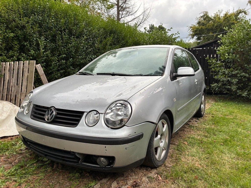 VW Polo 1.4 TDI (export), Autos, Argent ou Gris, Achat, Boîte manuelle, Noir