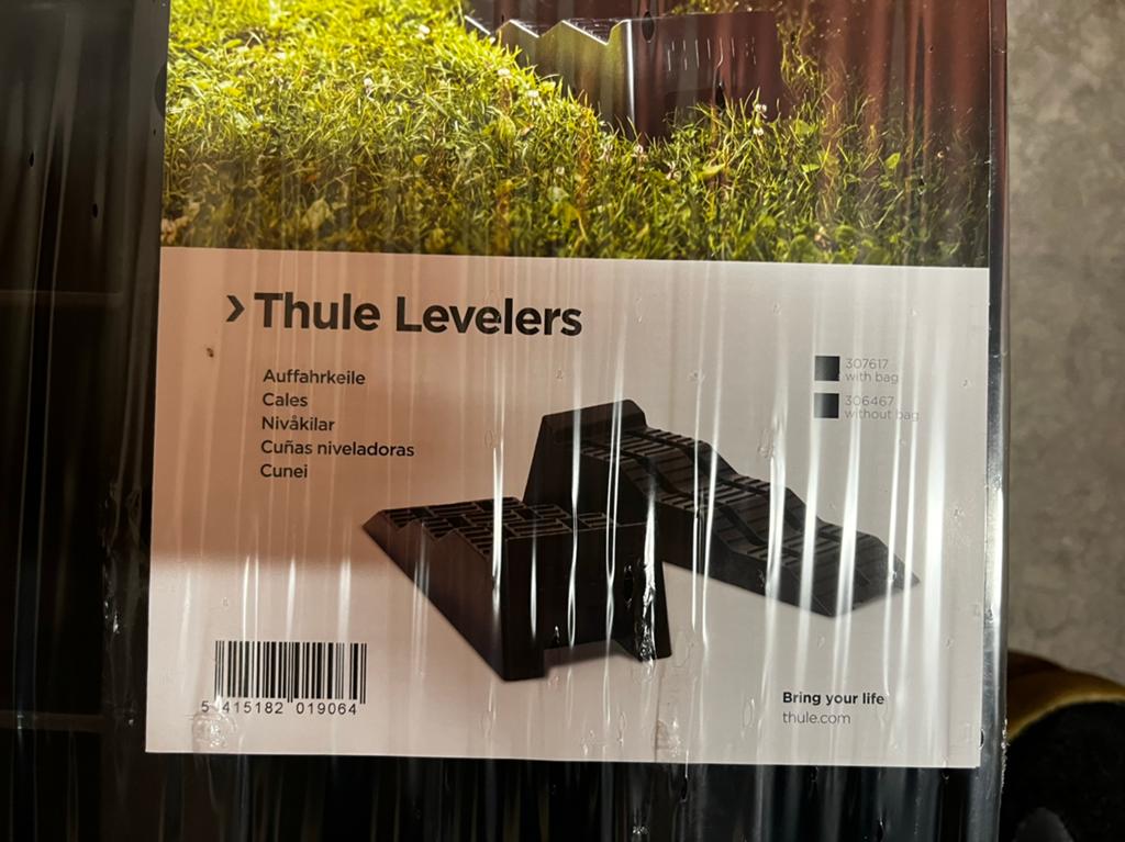 Thule levelers, Caravans en Kamperen, Ophalen, Nieuw