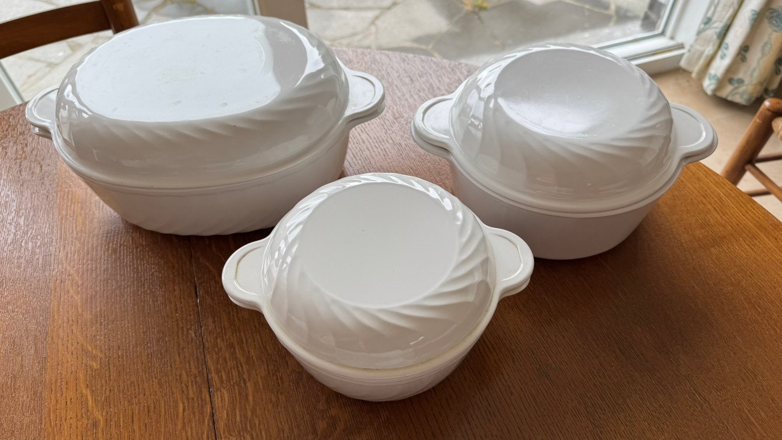 3 plats de presentation en porcelaine blanche (offre?), Antiquités & Art, Antiquités | Services (vaisselle) complet, Enlèvement