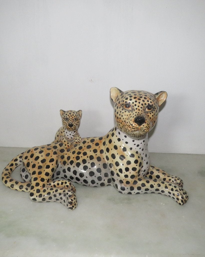 Luipaard met welp beeld keramiek Italy 1950-60s, Antiek en Kunst, Kunst | Beelden en Houtsnijwerken, Ophalen, Beeld