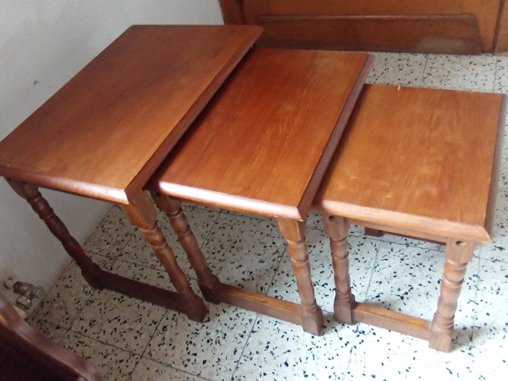 Table gigogne, Enlèvement, Utilisé